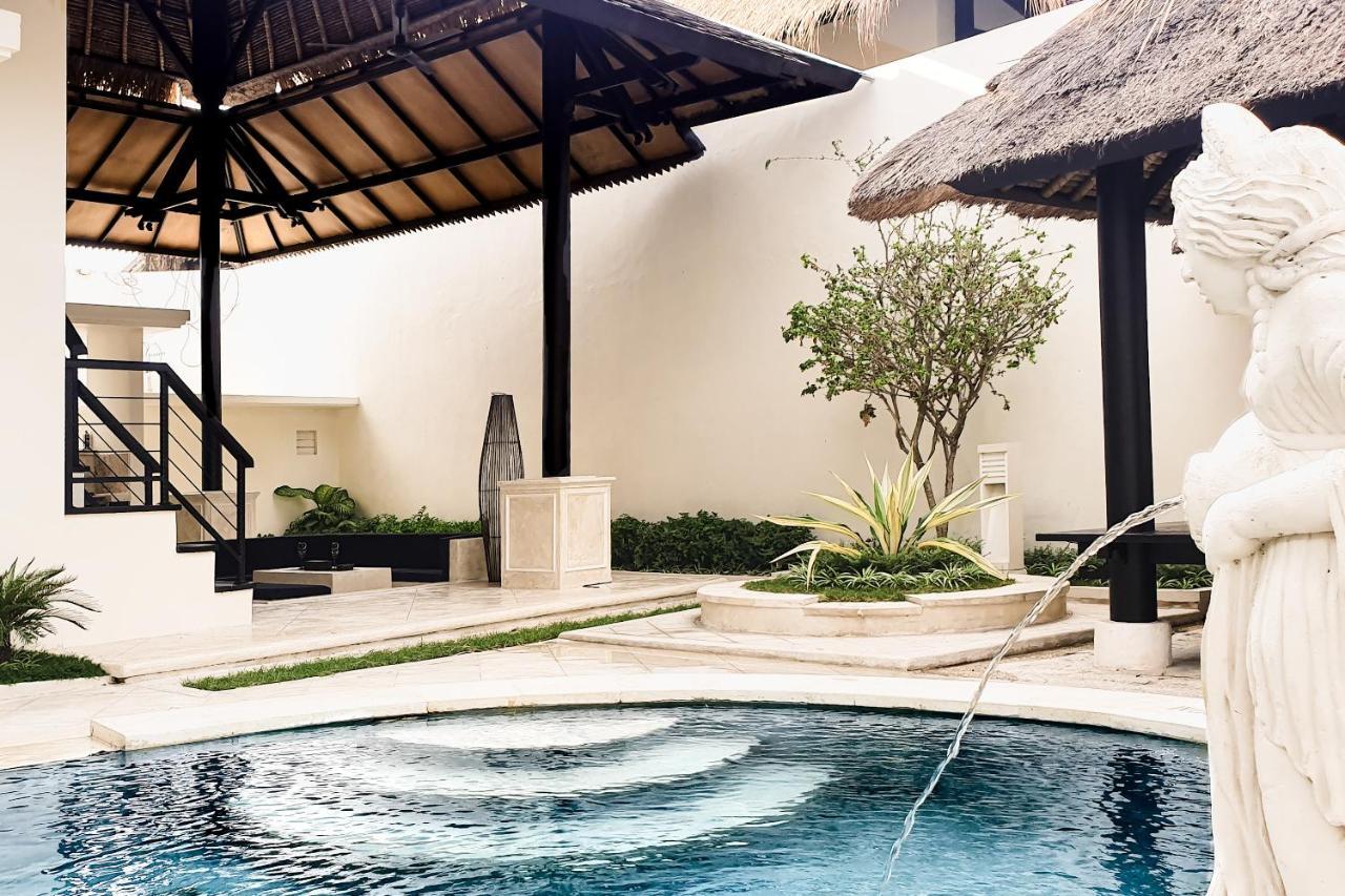 Malicott Athena Private Pool Villa in Seminyak Kuta Bagian luar foto